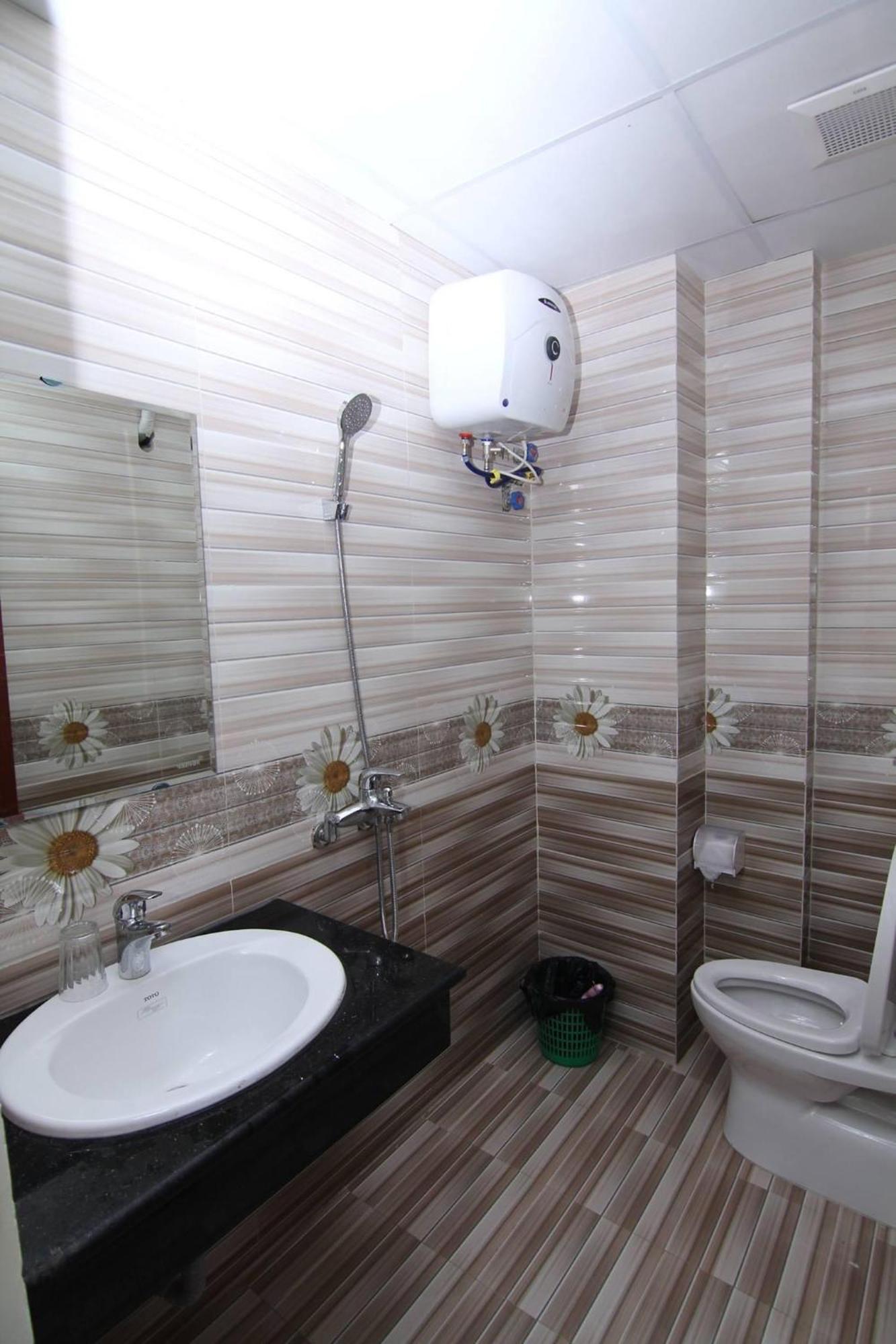 Thu Ha Sea View Hotel Dong Khe Sau Екстер'єр фото