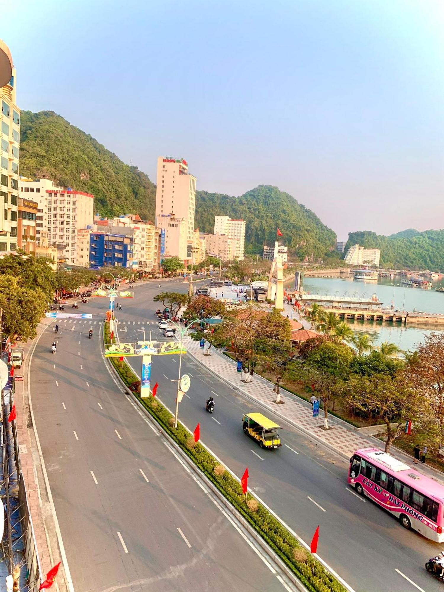 Thu Ha Sea View Hotel Dong Khe Sau Екстер'єр фото